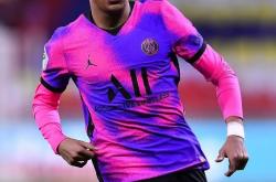 乐竟网址 -关于赛地聚焦——法甲窗口期热度飙升，克里夫兰骑士迎来里程碑，气氛紧张，心理建设被强调的信息