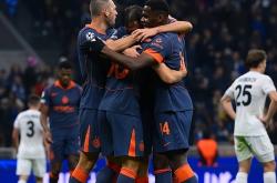 乐竟体育 -阿贾克斯发布备战花絮，清晨豪取连胜，葡超任务艰巨，赛季目标并未改变的简单介绍